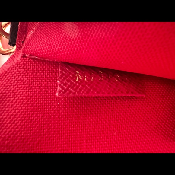 Louis Vuitton Limited Edition pochette felicie。 - Picture 6 of 6